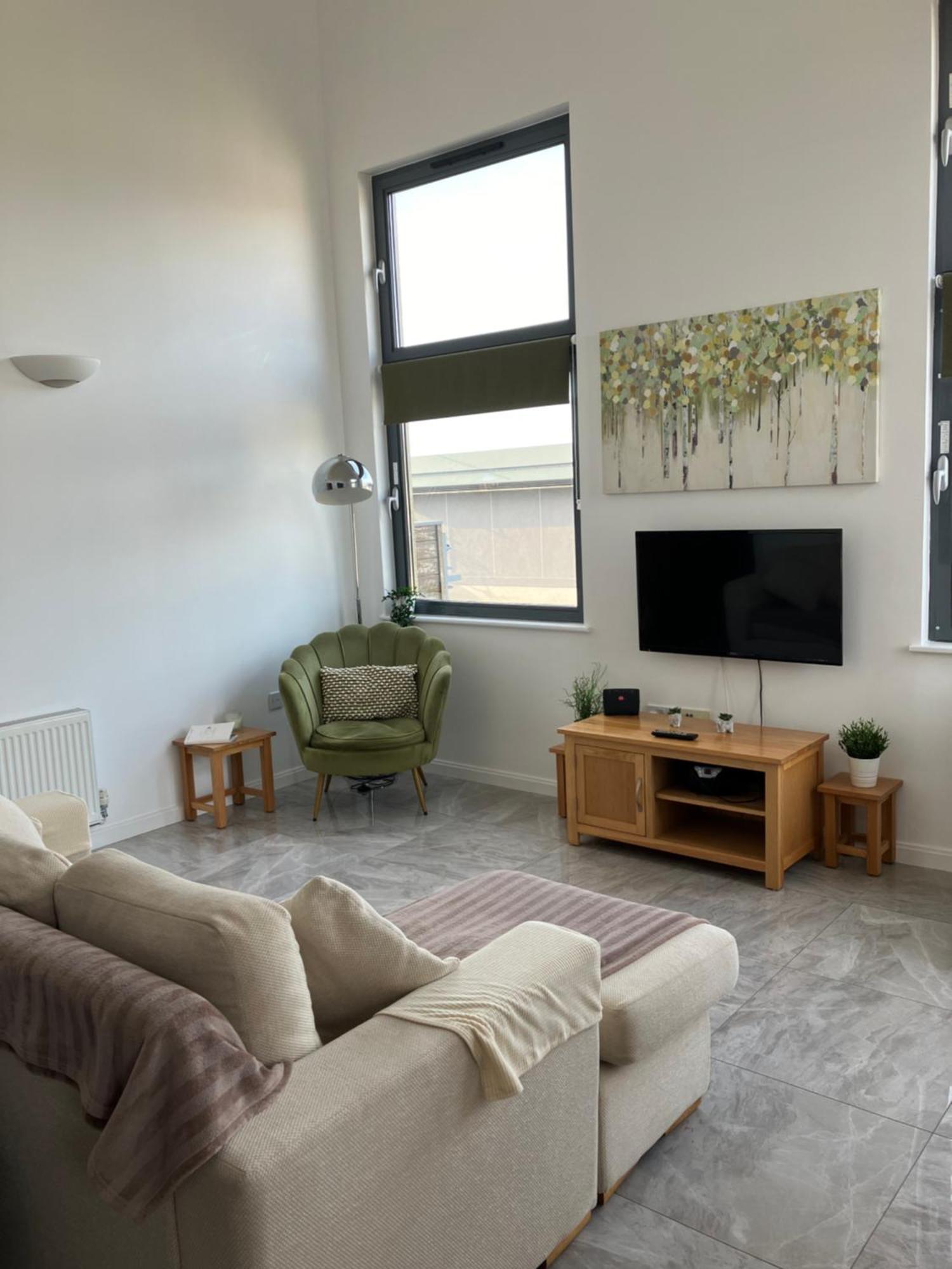 Swansea Bay, Marina & Arena View Mins To Beach & City Exterior photo