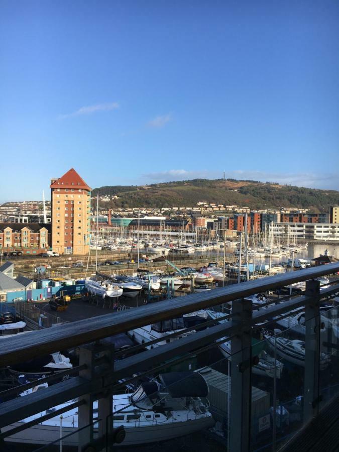 Swansea Bay, Marina & Arena View Mins To Beach & City Exterior photo